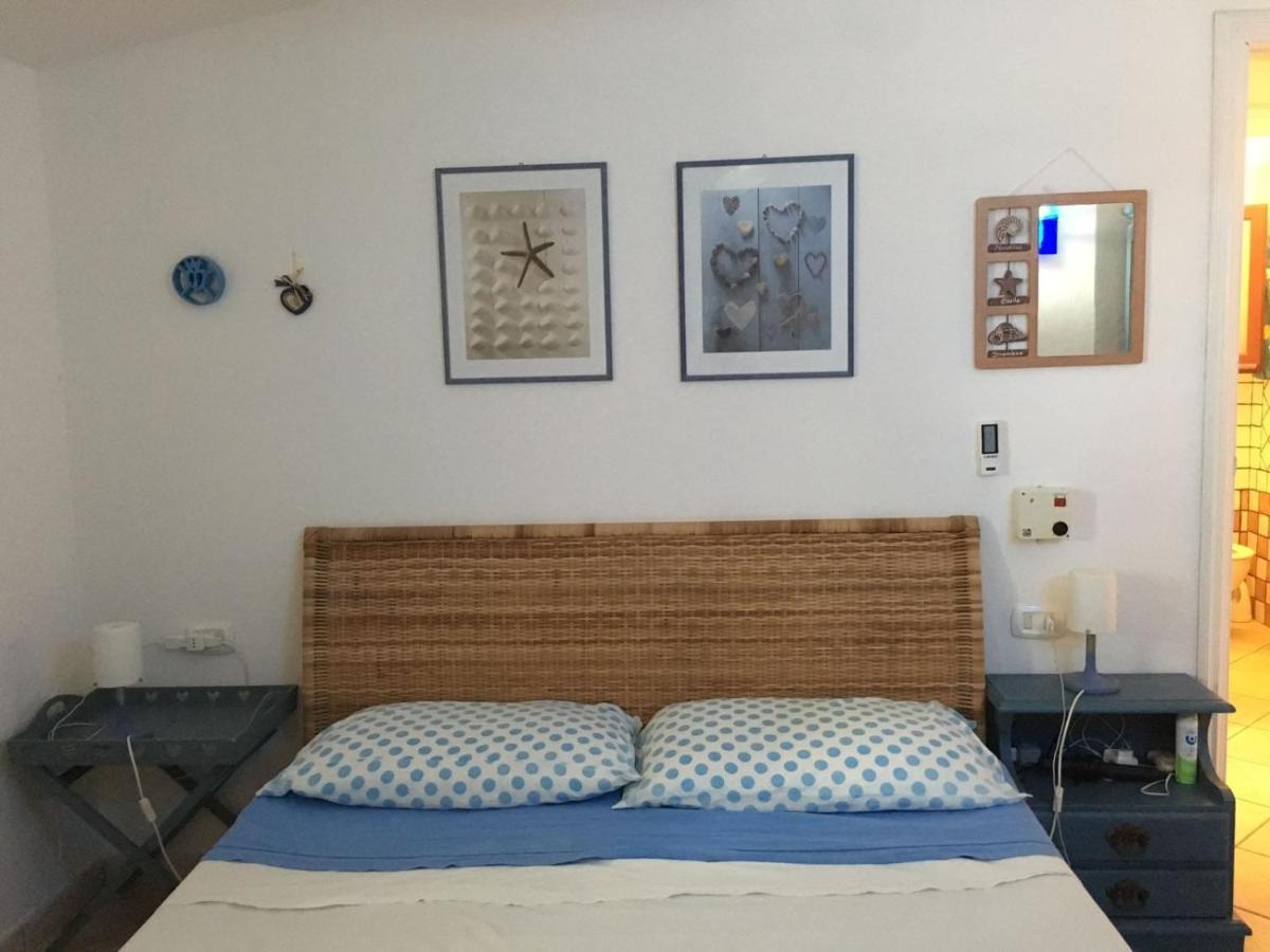 Villa Vera Trifamigliare Con Ingresso Diretto 20 Mt Al Mare Clima Wi-Fi Bbq Cala Liberotto Exterior foto